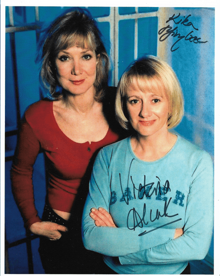Victoria Alcock and Kika Mirylees, BAD GIRLS, 10 x 8 genuine signed autograph 23070