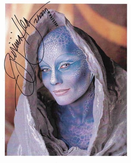 Virginia Hey FARSCAPE- Genuine Signed Autograph 10x8 COA 11718