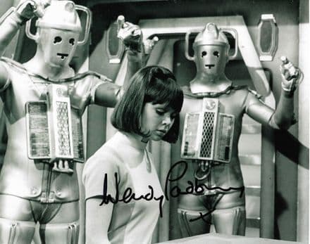 Wendy Padbury "Zoe Heriot" DOCTOR WHO Genuine Signed Autograph 10 x 8 COA 11846