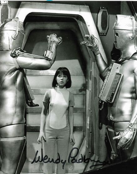 Wendy Padbury "Zoe Heriot" DOCTOR WHO Genuine Signed Autograph 10 x 8 COA 11847