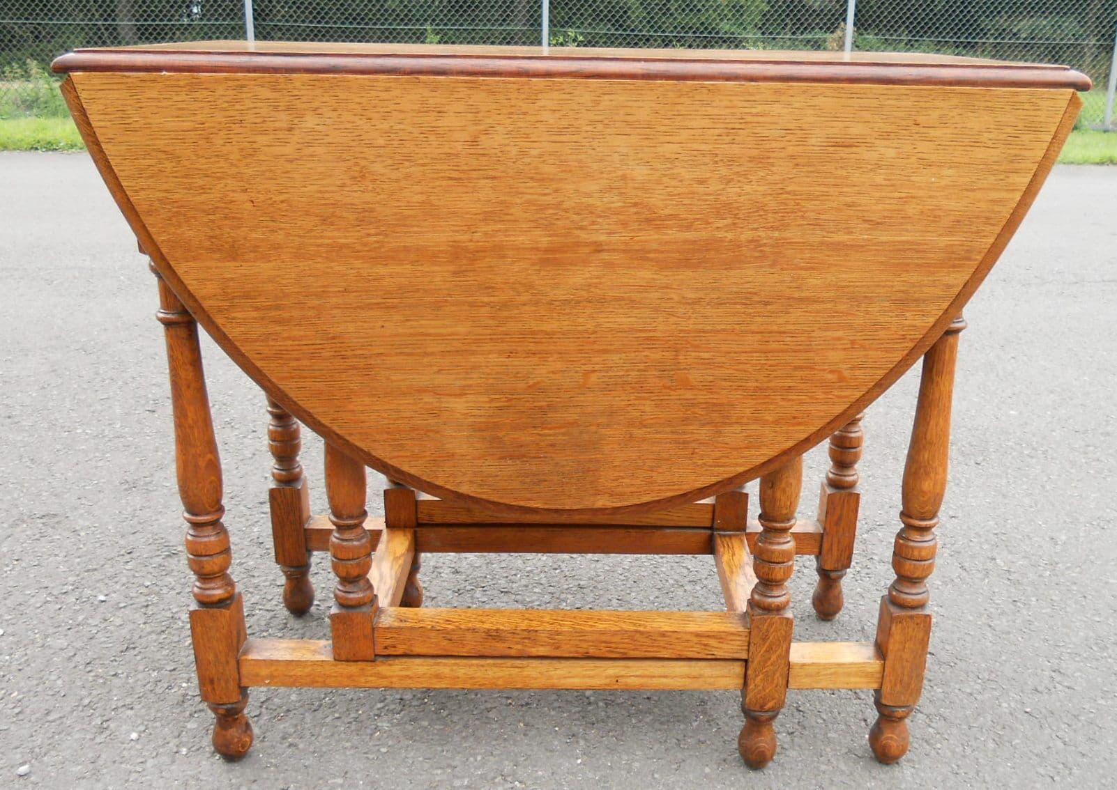 Light Oak Oval Gateleg Table