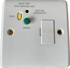 Knightsbridge RCD Protected Fused Spur Unit CU6RCD