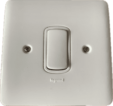 Legrand Synergy 20a 2 Way Center Off Retractive Switch Grid Kit Complete 7354 14 Plus Yoke and White