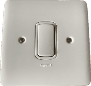 Legrand Synergy 20a 2 Way Center Off Retractive Switch Grid Kit Complete 7354 14 Plus Yoke and White