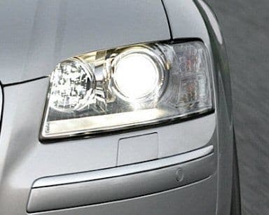 AUDI A8 4E BI-XENON HEADLIGHTS WITH LEDs (2003-2010)