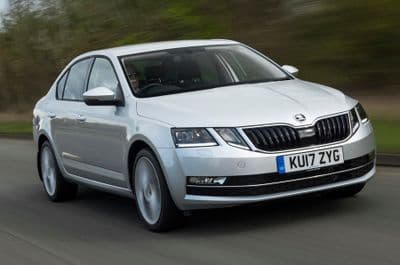 Skoda Octavia 2015 >