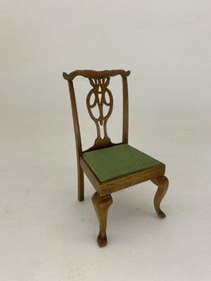 196. Chippendale Chair (curved back, ver. 2)