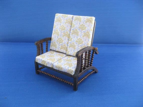262. Double William Morris Recliner
