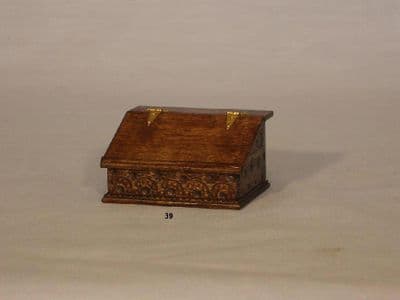 39. Portable Tudor Desk