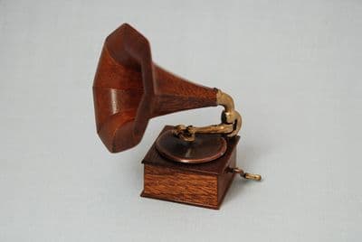 92. Gramophone