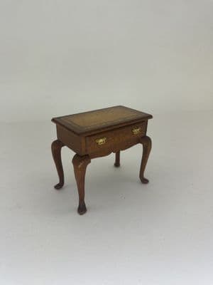 93. Small Inlay Table
