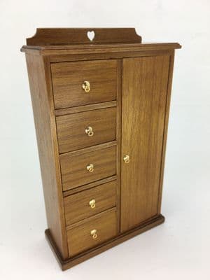 Arts & Craft child’s unit