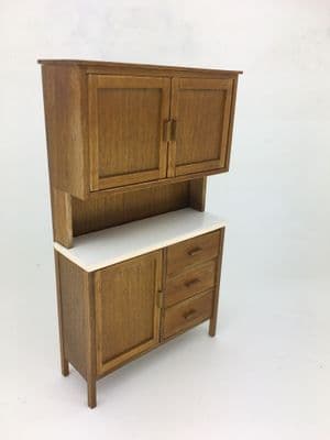 Arts & craft kitchen dresser
