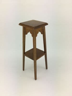 Arts & Craft plant stand