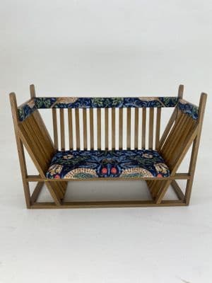 Arts & Craft settee