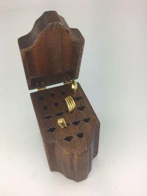 Cutlery box