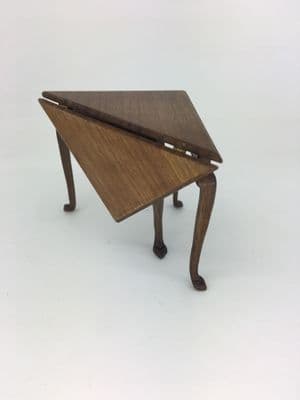Fenton table