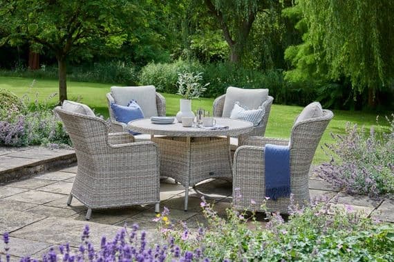 Wroxham Deluxe 4 Seat Round Dining Set