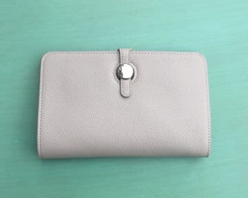 Faux Leather Dogon Style Wallet - Pale Grey