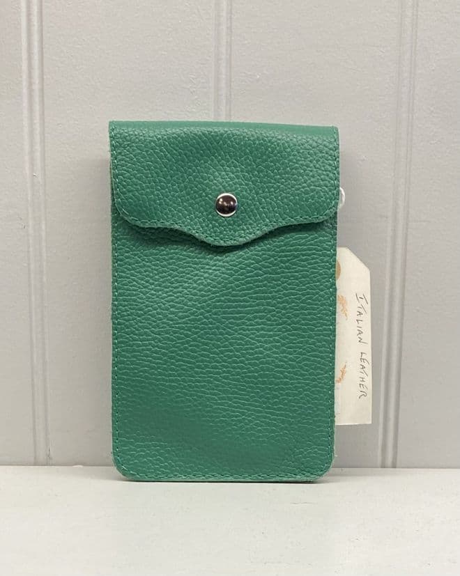 Leather Traveller Bag - Green