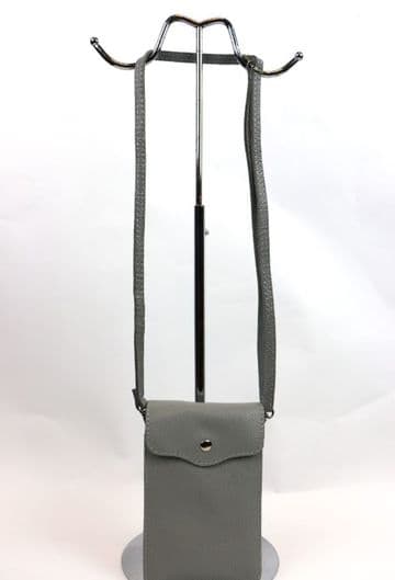 Leather Traveller Bag - Light Grey