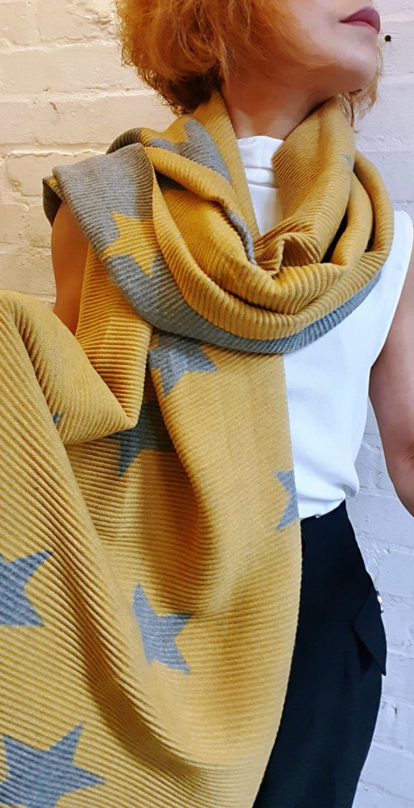 Reversible Crinkle Large Stars Scarf Mustard Grey