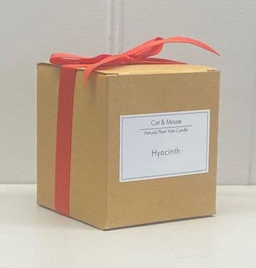 Scented Candle 20cl in a Gift Box - Hyacinth