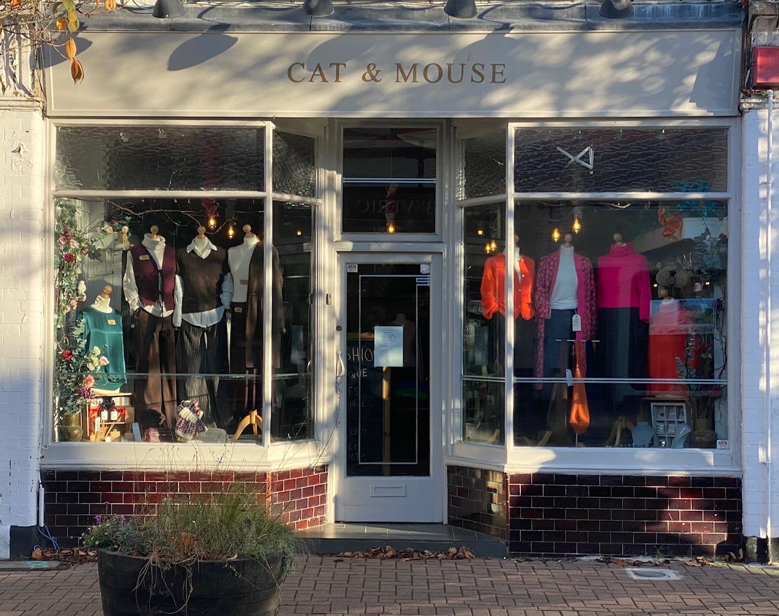 Shop Window 25 October 2025