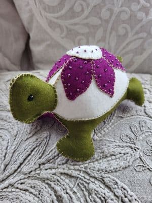 Beaded Tilly Tortoise kit