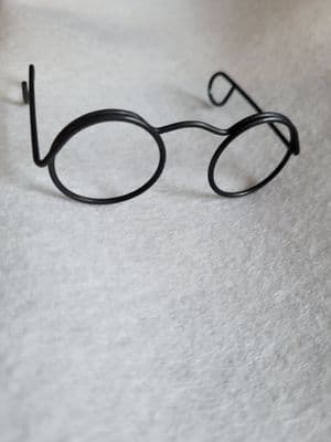 Harvey Glasses