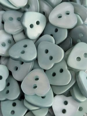 Pale turquoise heart button 11mm