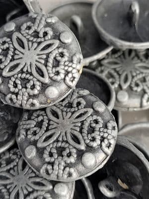 Pewter metal shank 22mm