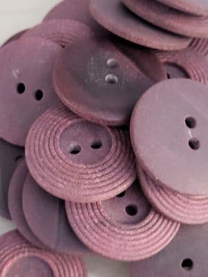 Purple retro button 28mm