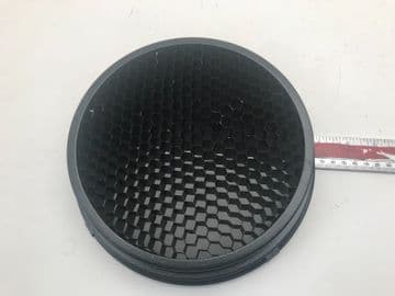 Bowen’s 21cm maxilite fit large 20’ honeycomb grid