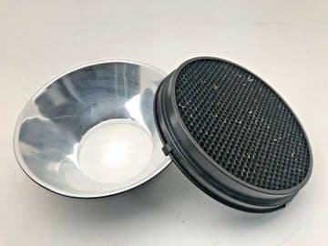 Bowen’s L type keylight reflector with honeycomb grid