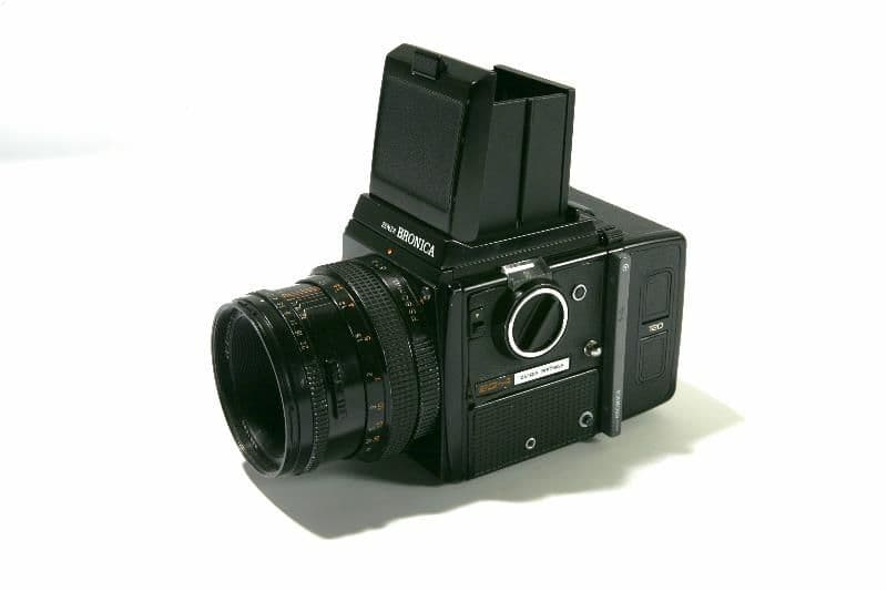 BRONICA SQ-A 80MM PS LENS WAIST LEVEL FINDER SQ 6X6 120 FILM BACK