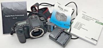 Canon 20D camera body, charger strap and BP511 Canon original battery