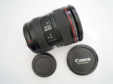 Canon EF 24-105 mm F/4 L IS USM Lens