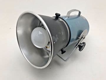 Courtenay Sola 2 studio flash head in good condition with standard dish reflecto