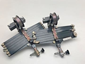 IFF Bowen’s Type 8’ drop pantograph lighting carriages with 2 rails 9’ long eac