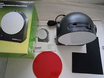 Kaiser Duke 50 universal darkroom safelight with sodium spectral lamp Dunkelkamm