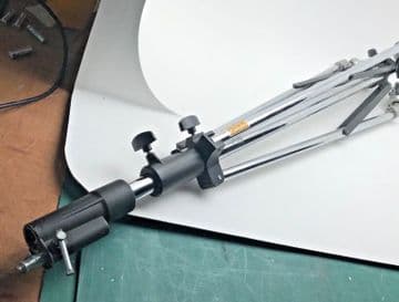 Manfrotto / Bowen’s Steel 008 chrome finished heavy duty 2 section castor based