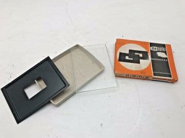 Meopta 35mm neg carrier mask with anti Newton glass insert