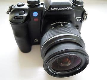 Minolta Dynax 7D with 18-55 sam lens