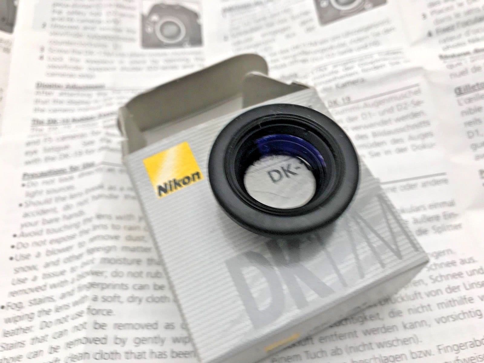 Nikon DK-17 Protecteur D'Oculaire Avec Loupe 1.2x Pour D3, D700, D800 Et F6
