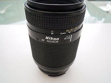 Nikon Nikkor AF 70-210mm F4-5.6