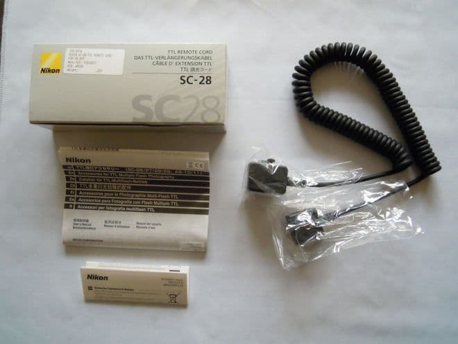 NIKON TTL REMOTE CORD SC-28 FOR SB 800