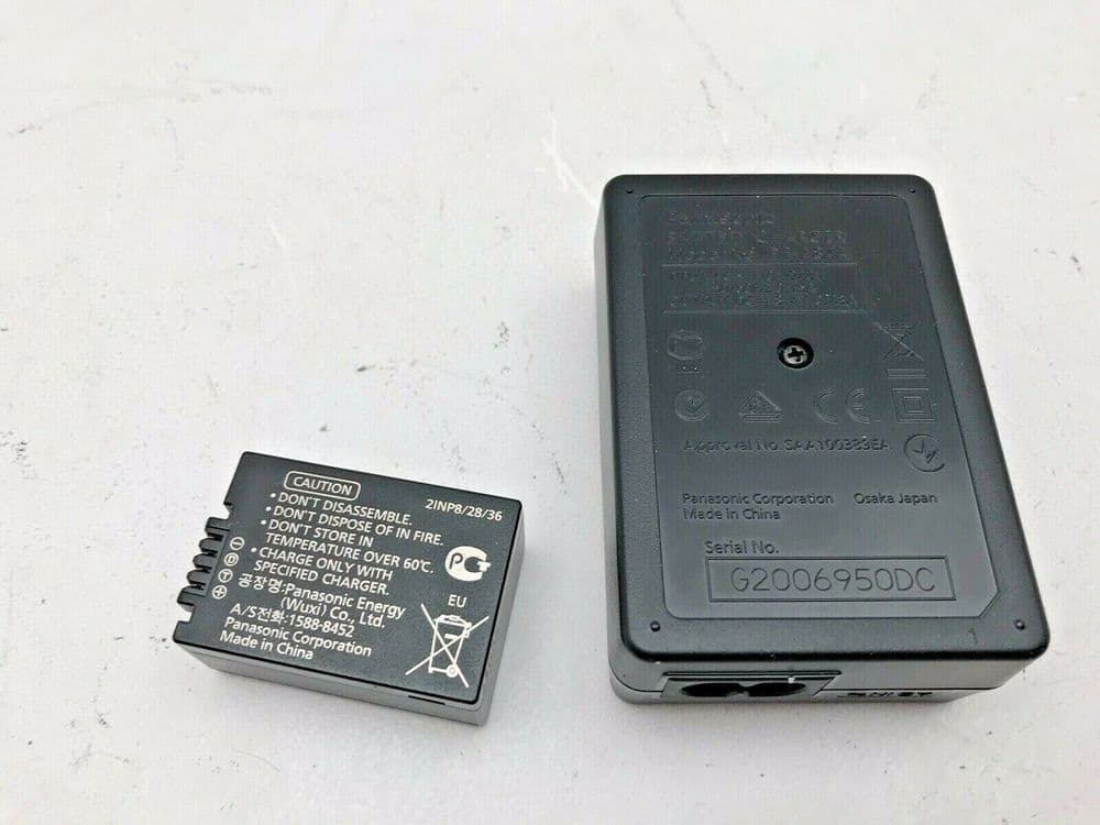 Panasonic LUMIX battery charger DEA84