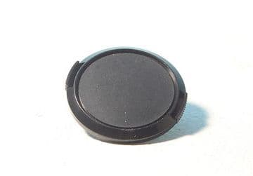 Plastic 52mm lens cap USED