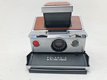 Polaroid SX70 land camera